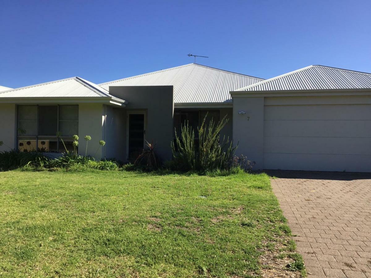 Beachwood House - Broadwater Exterior photo